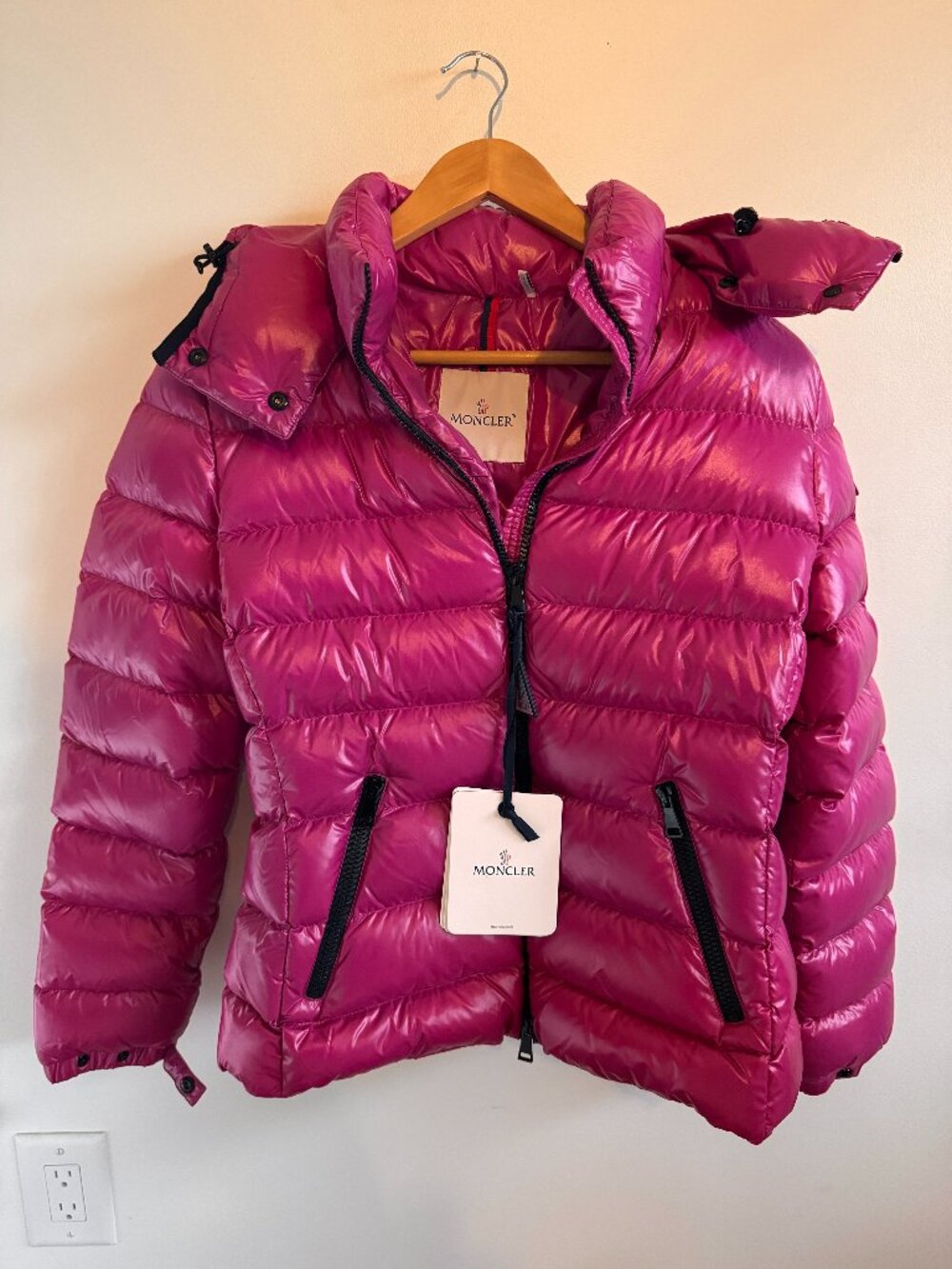 Iconic! Moncler “Bady” Nylon Laqué Puffer Jacket - Picture 2 of 10